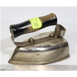 WESTINGHOUSE ELECTRIC IRON (VERY HEAVY)