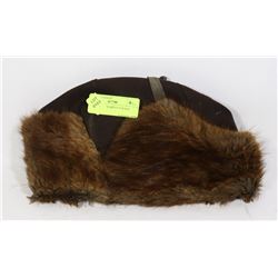 VINTAGE (1976) MEN'S FUR HAT