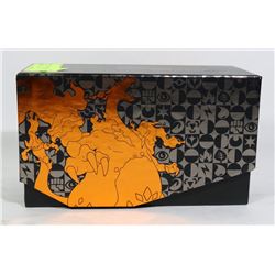 POKEMON CHARIZARD COLLECTORS BOX CARDS