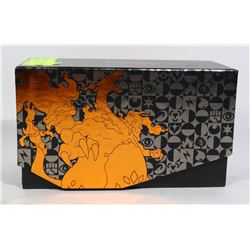 POKEMON CHARIZARD COLLECTORS BOX CARDS