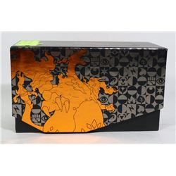 POKEMON CHARIZARD COLLECTORS BOX CARDS