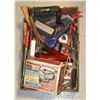Image 1 : BOX OF GARAGE ITEMS