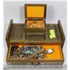Image 1 : VINTAGE JEWELRY BOX  WITH CONTENTS