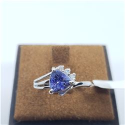 10K WHITE GOLD TANZANITE(0.95CT) DIAMOND
