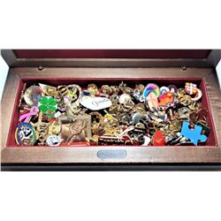 10)  LOT OF 65 FASHION LAPEL PINS IN A