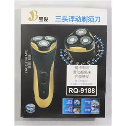CORDLESS 3 HEAD SHAVER