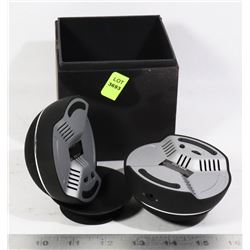 WIRELESS SPEAKER SET