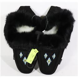 MEN MOCCASINS SIZE 10