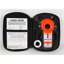 BLACK & DECKER BULLSEYE LASER LEVEL AND STUD