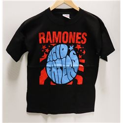 NEW RAMONES T-SHIRT SIZE X-LARGE