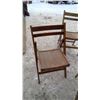 Image 3 : 3 Folding Wooden Chairs