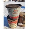 Image 6 : 3 5 Gallon Oil Cans Texaco & Esso