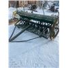 Image 1 : 8' SEED DRILL, METAL BOX, 1 WHEEL BENT (Easy Fix)