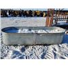 Image 2 : galvanized water trough, behlen country