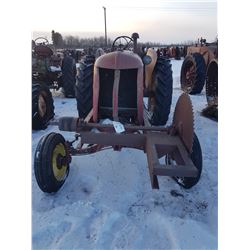 Cockshutt 30 C/W Saw Mandrell 4B169