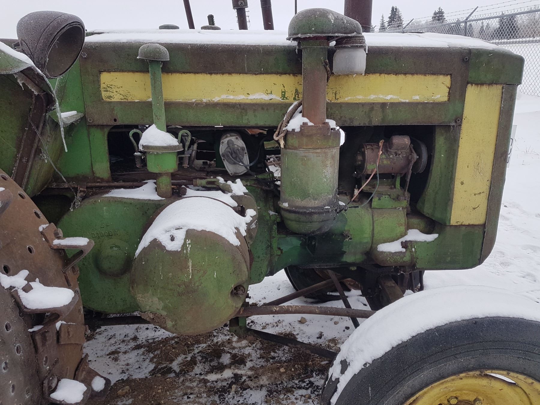 John Deere Model D Rear Steel Wheels