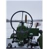 Image 9 : John Deere Model 70