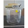 Image 1 : 1 gallon jar with wire handle