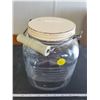 Image 2 : 1 gallon jar with wire handle