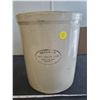 Image 1 : Medalta 1 gallon crock oblong shape - unique