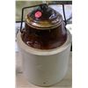 Image 1 : 1 Gallon Pickle Crock