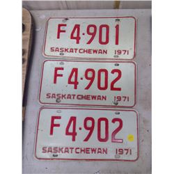 Saskatchewan Licence Plate (3) 71'