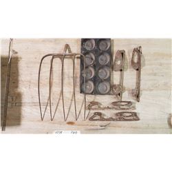 Lot Vintage Skate Blades & Misc.