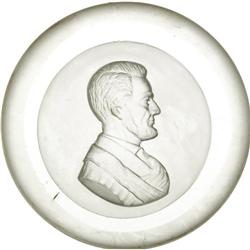 Etched Glass Abraham Lincoln Paperweight. 