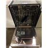 Image 2 : SAMSUNG DISHWASHER MODEL DW80J3020US