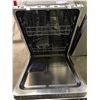 Image 2 : FRIGIDARE DISHWASHER MODEL FFID2459V51A
