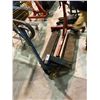 Image 1 : BLUE GIANT PALLET JACK