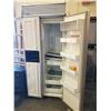 Image 2 : THERMADOR BUILT-IN REFRIGERATOR MODEL TSS36DA (NOT WORKING)