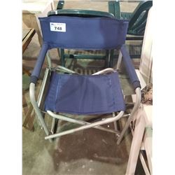 BLUE FOLDING CHAIR WITH SIDE TABLES & 2 PILLOWS