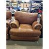 Image 3 : BROWN LEATHER CHAIR & SOFA