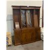 Image 1 : 2 PIECE HUTCH WITH KEY