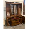 Image 2 : 2 PIECE HUTCH WITH KEY