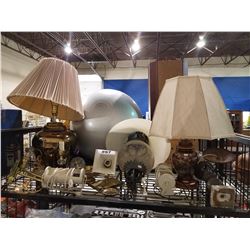 ASSORTED LIGHT FIXTURES