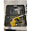 Image 1 : DEWALT CORDLESS GREASE GUN DCGG571 WITH CASE