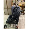 Image 2 : MACLAREN TWIN TECHNO STROLLER