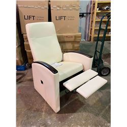 RECLINING CHAIR