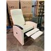 Image 1 : RECLINING CHAIR