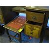 Image 2 : TRIPLE MIRROR VANITY DRESSER WITH STOOL
