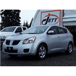 A12Q --  2009 PONTIAC VIBE , Silver , 282520  KM's