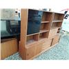Image 2 : 106 - Set of three Shelf Units