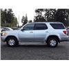 Image 8 : D5 --  2003 TOYOTA SEQUOIA SR5, GREY, 196,902 MILES