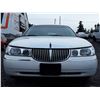 Image 2 : D2 --  2000 LINCOLN TOWN CAR CARTIER , White , 228978  KM's