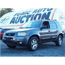 G4 --  2004 FORD ESCAPE LTD , Grey ,   KM's