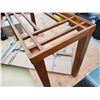 Image 2 : 164 - Hall Table With Glass