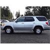 Image 8 : D5 --  2003 TOYOTA SEQUOIA SR5, GREY, 196,902 MILES