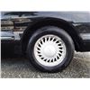 Image 11 : B3 --  1993 LINCOLN MARK 8  , Black , 181624  KM's